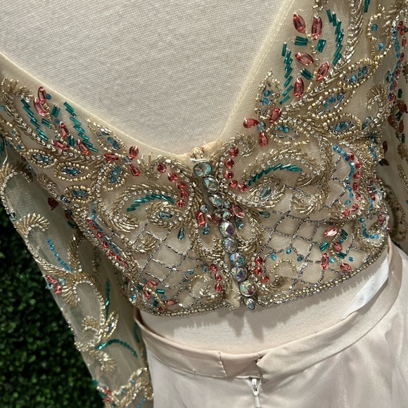 Tiffany Designs Cream and Gold Long Sleeve Dress - Picture 5 of 7